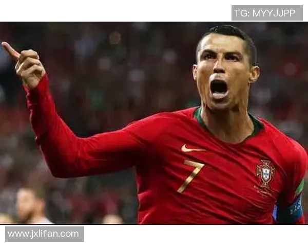 荣耀叉50手机壳与C罗联名设计 打造专属足球球星风尚 荣耀叉50手机壳与C罗联名设计 打造专属足球球星风尚